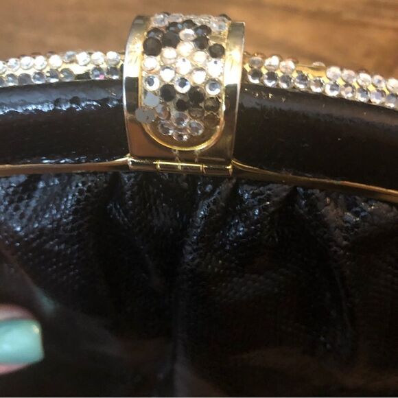 Vintage handbag-gold tone chain strap - Picture 8 of 11